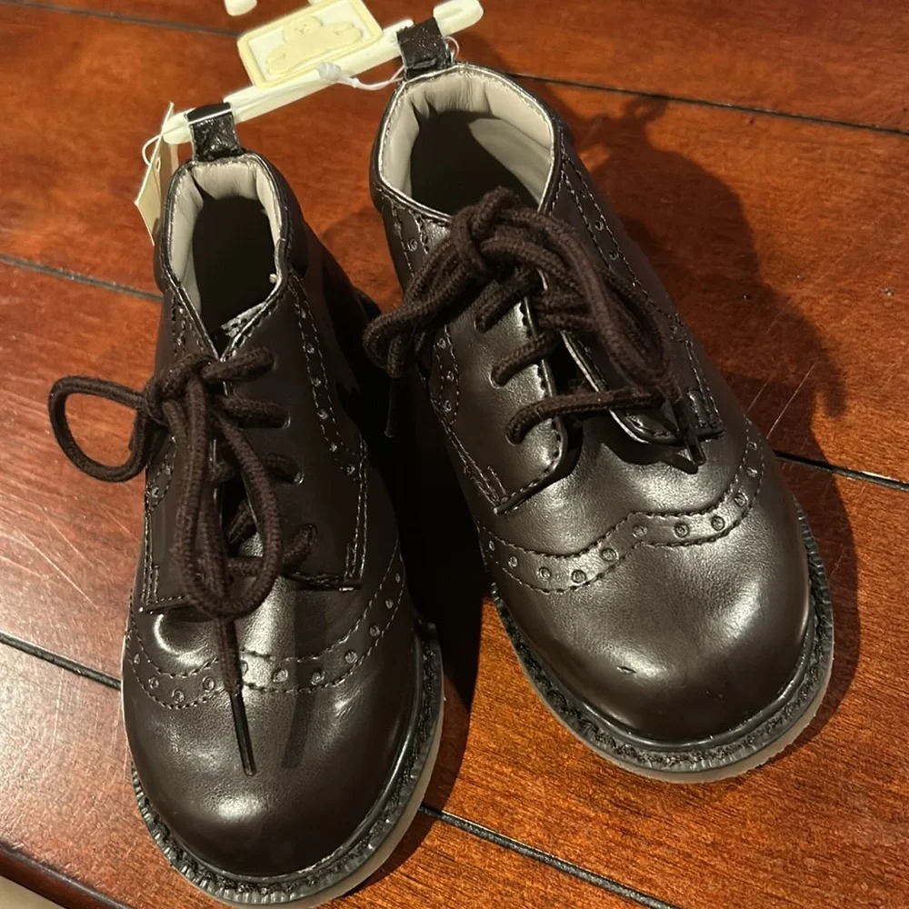 NWT Baby Gap Brown Lace Up Oxford Boots INFANT  Size 7
